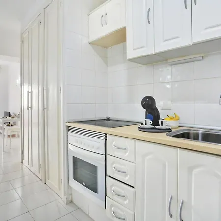 Amplio Estudio Los Cristianos, Piscina Climatizada, Wi-fi, Aire Acondicionado - Es-347-25 شقة