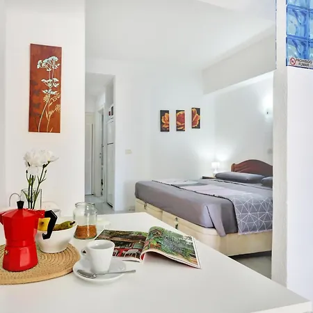 Amplio Estudio Los Cristianos, Piscina Climatizada, Wi-fi, Aire Acondicionado - Es-347-25 أرونا